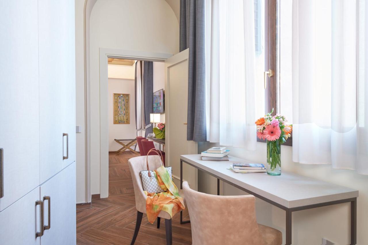Bed and Breakfast Residenza Mondragone Florenz Exterior foto