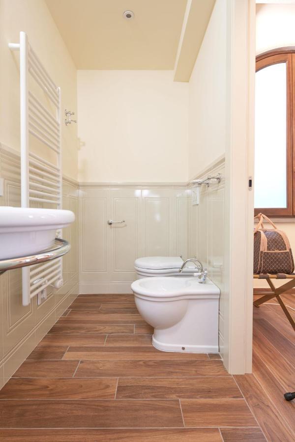 Bed and Breakfast Residenza Mondragone Florenz Exterior foto